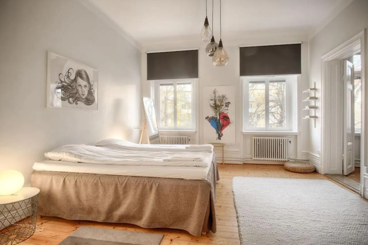 Elegant And Light 3 Room Apartment In Sofo 97Sqm Stockholm
